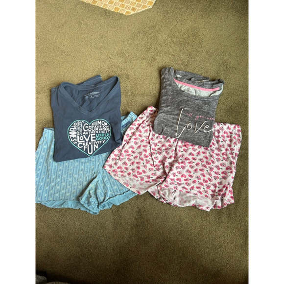 Two pairs of pajama sleep sets - tee and shorts - Life is Good, Size Large - Picture 1 of 4